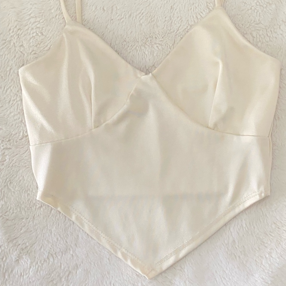 SATIN TOP